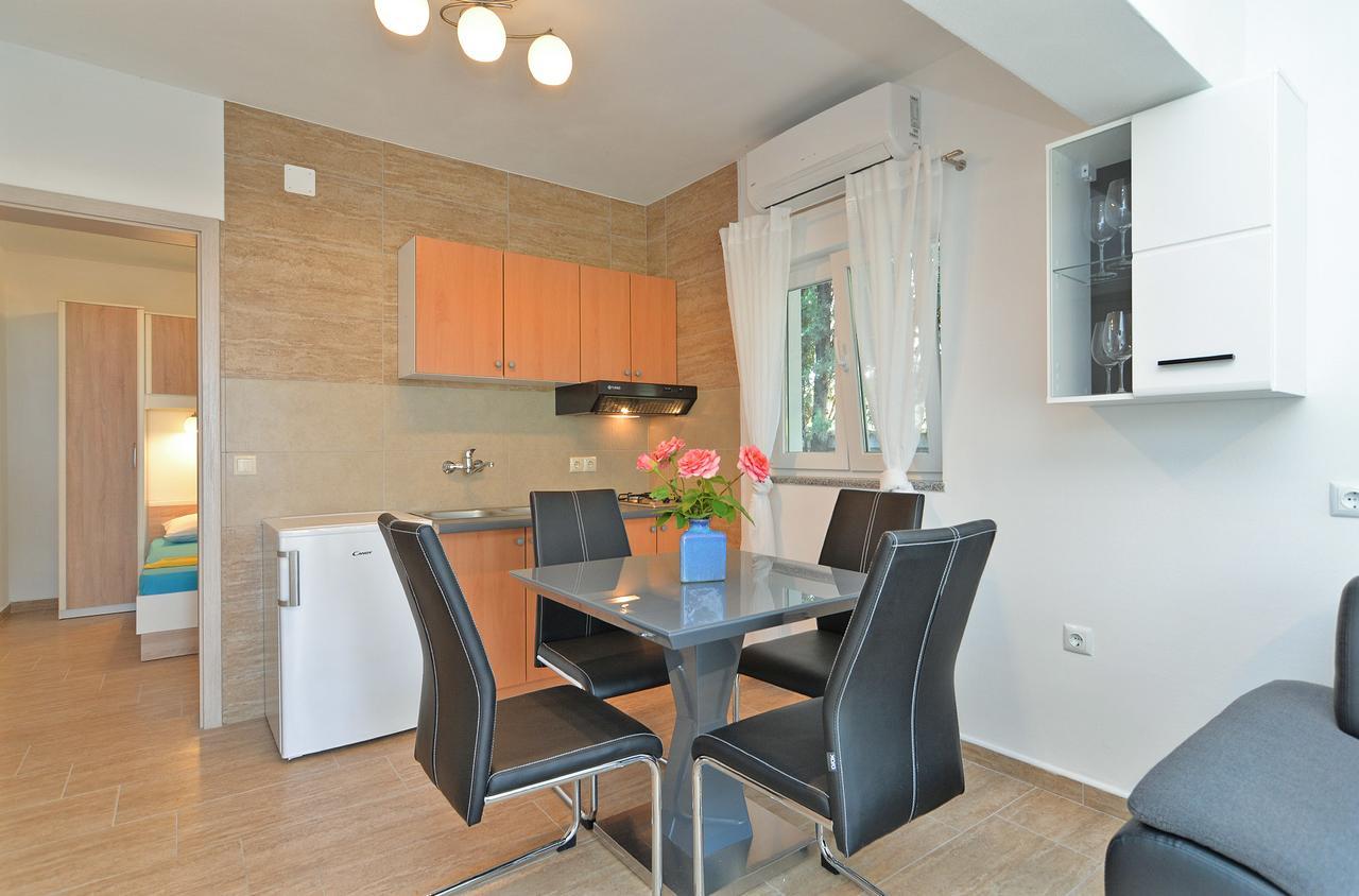 Apartments Volf 1405 Peroj Eksteriør bilde